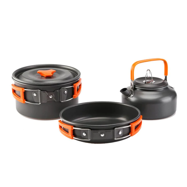 Campingkök med kastrull, stekpanna och kaffepanna i aluminium